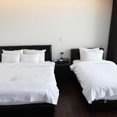 Acc Design Hotel Gwangju Metropolitan City Exterior photo