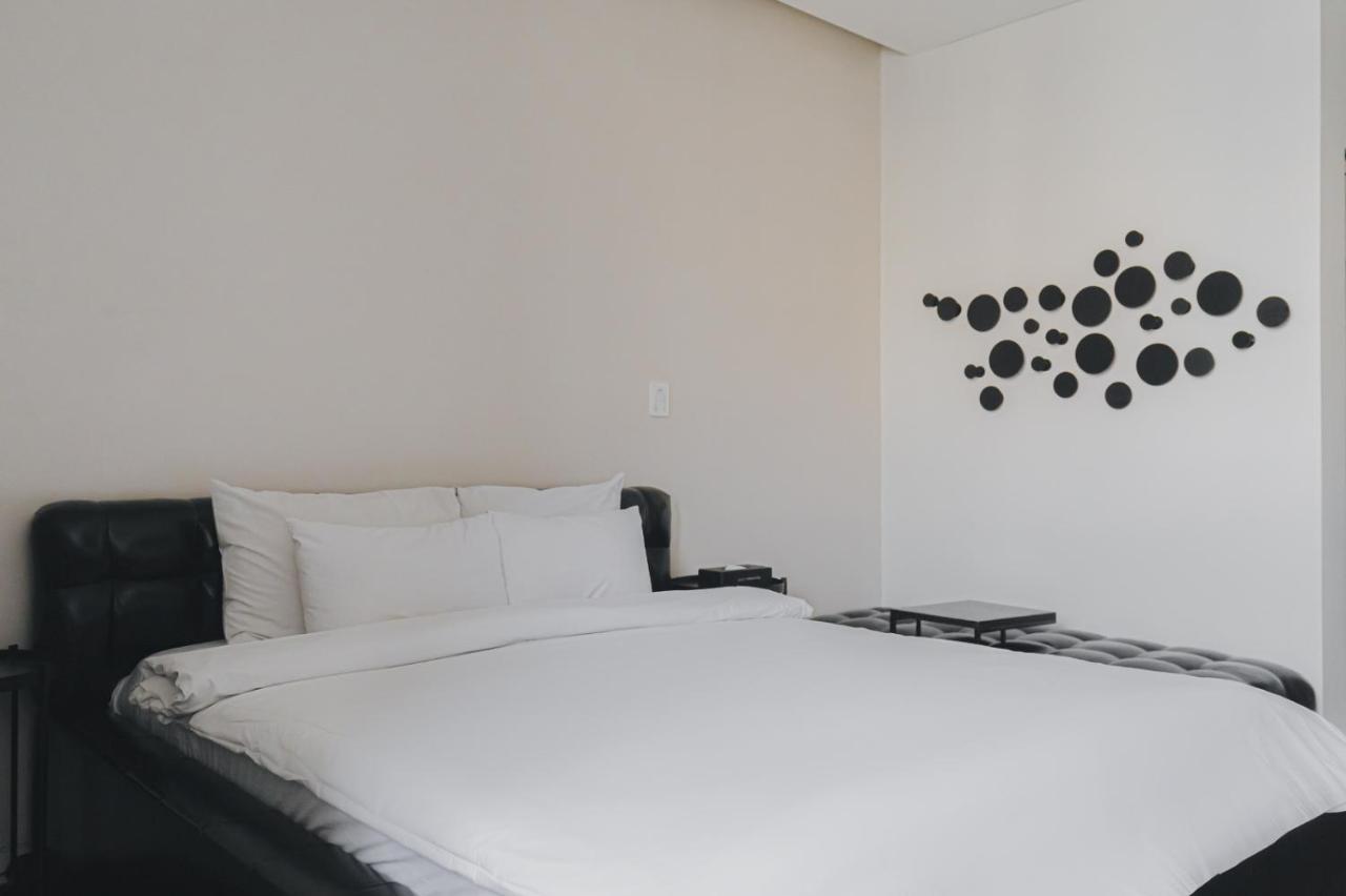 Acc Design Hotel Gwangju Metropolitan City Exterior photo