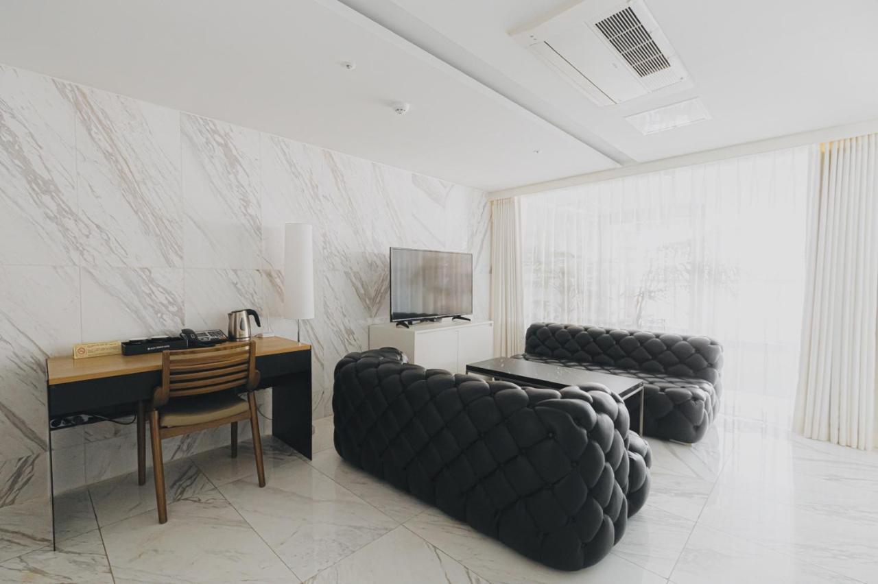 Acc Design Hotel Gwangju Metropolitan City Exterior photo