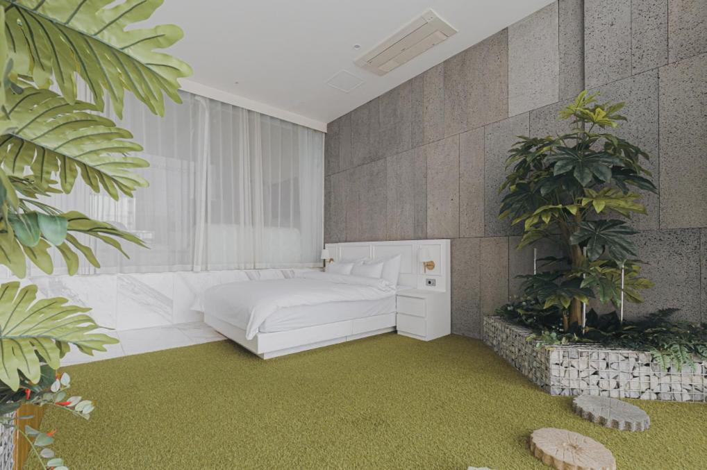 Acc Design Hotel Gwangju Metropolitan City Exterior photo