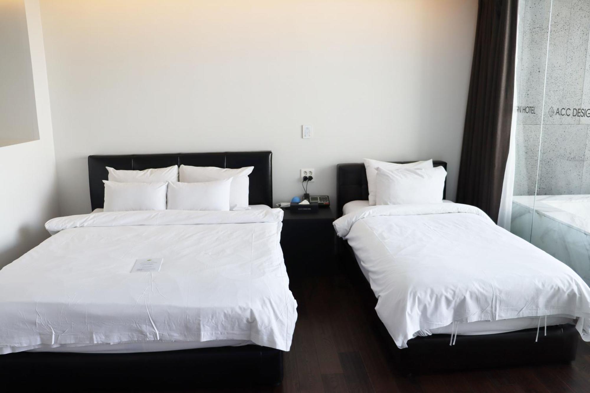 Acc Design Hotel Gwangju Metropolitan City Exterior photo
